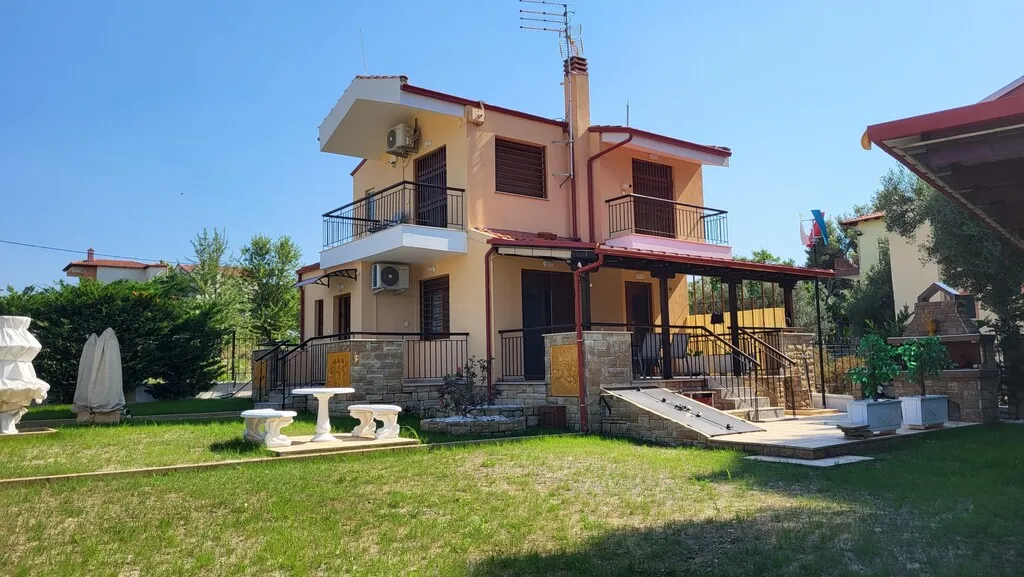 μονοκατοικία προς πώληση 90 τ.μ Κασσάνδρα Χαλκιδική