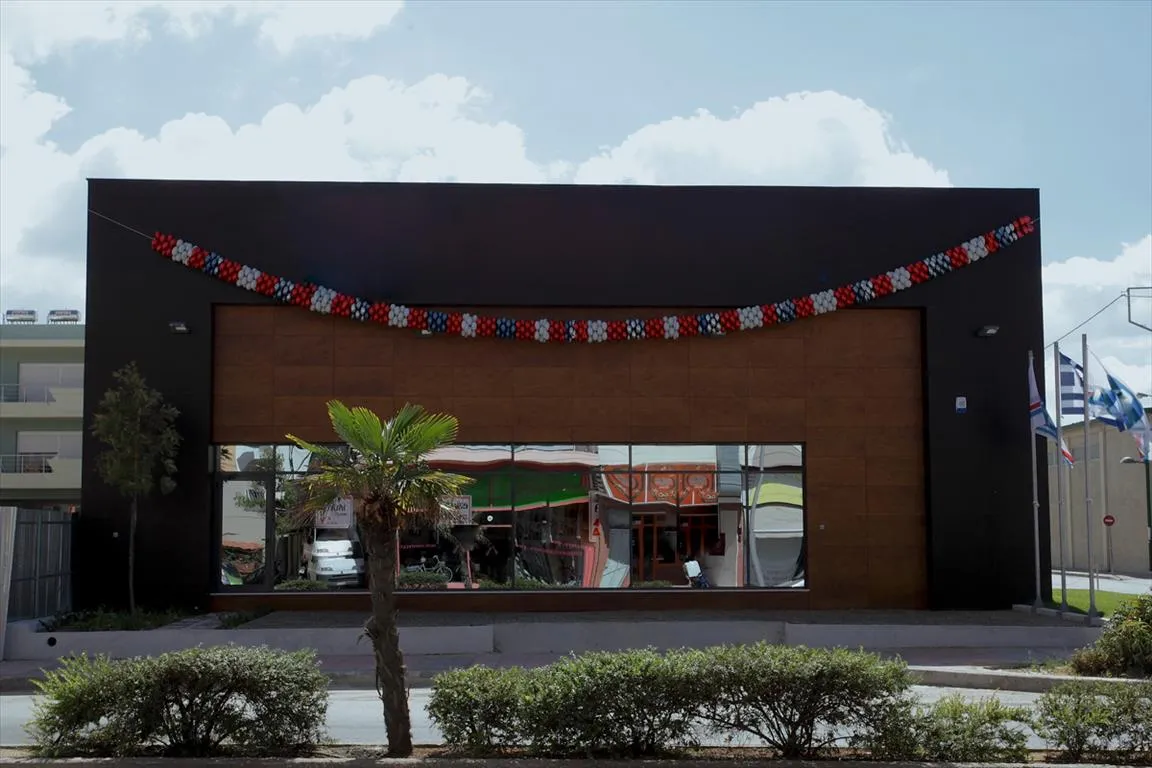 εμπορικό ακίνητο προς πώληση 1475 τ.μ Ηράκλειο Κρήτης Νομός Ηρακλείου