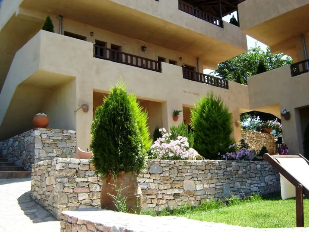 ξενοδοχείο προς πώληση 800 τ.μ Βασιλικά Προάστια Θεσσαλονίκης