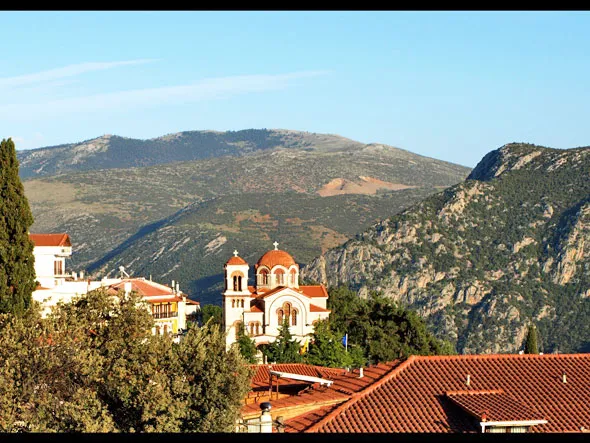 βίλα προς πώληση 240 τ.μ Δελφοί Φωκίδα