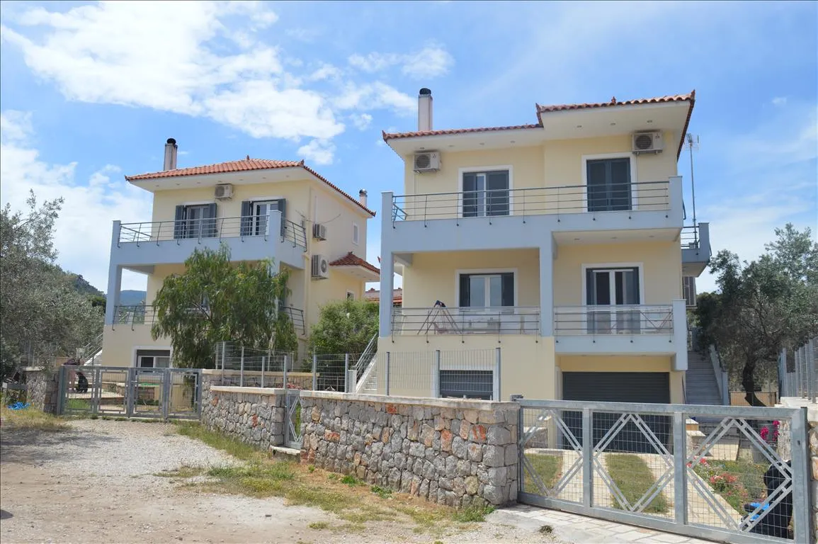 μεζονέτα προς πώληση 152 τ.μ Σαρωνικός Κορινθία