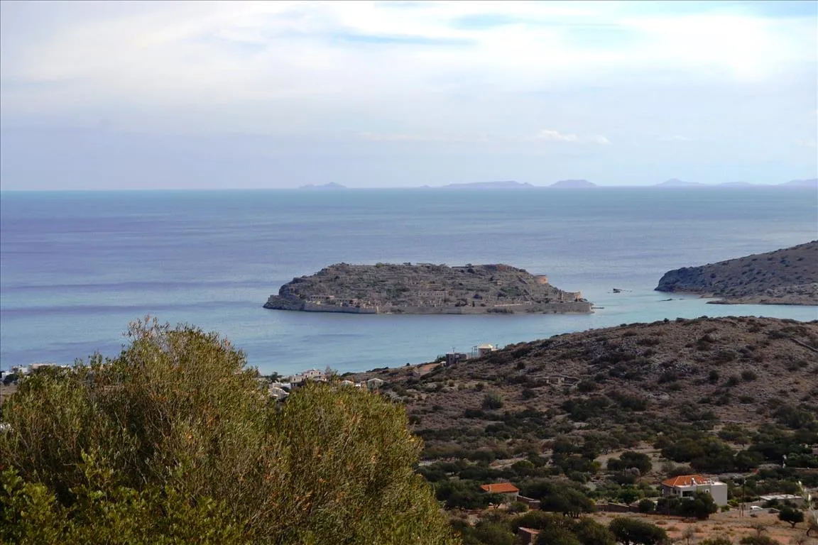 γη προς πώληση 13200 τ.μ Άγιος Νικόλαος Νομός Λασιθίου