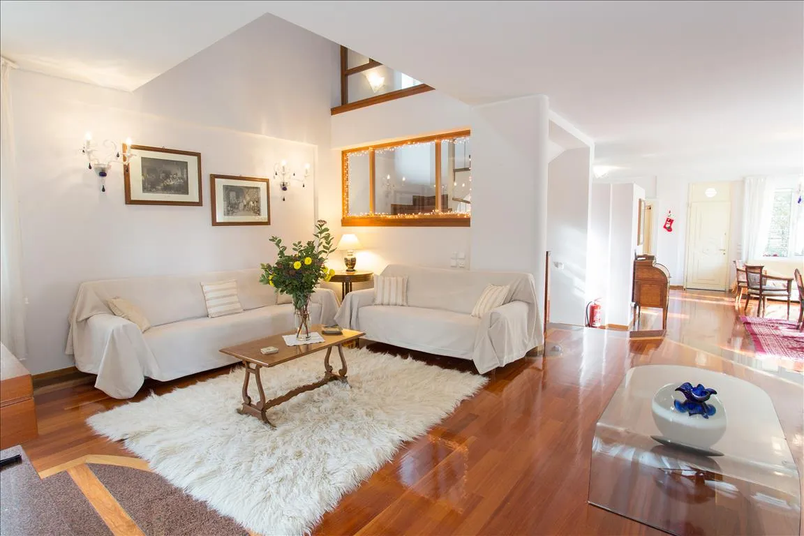 βίλα προς πώληση 435 τ.μ Μπιζάνι Νομός Ιωαννίνων