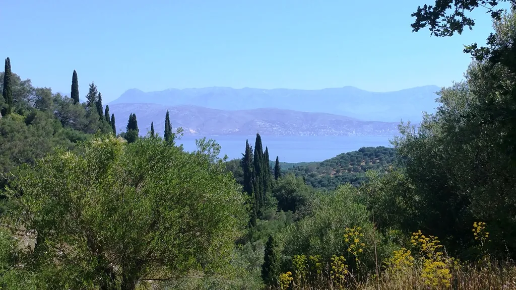 γη προς πώληση 1700 τ.μ Κέρκυρα Νομός Κέρκυρας