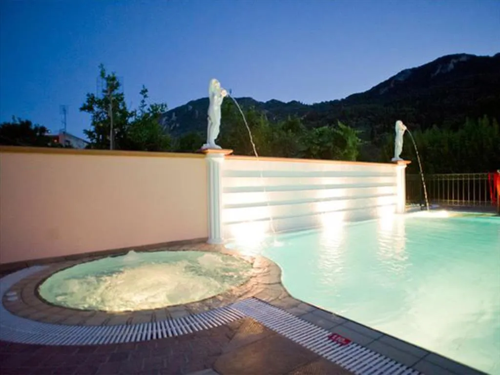 ξενοδοχείο προς πώληση 400 τ.μ Κέρκυρα Νομός Κέρκυρας