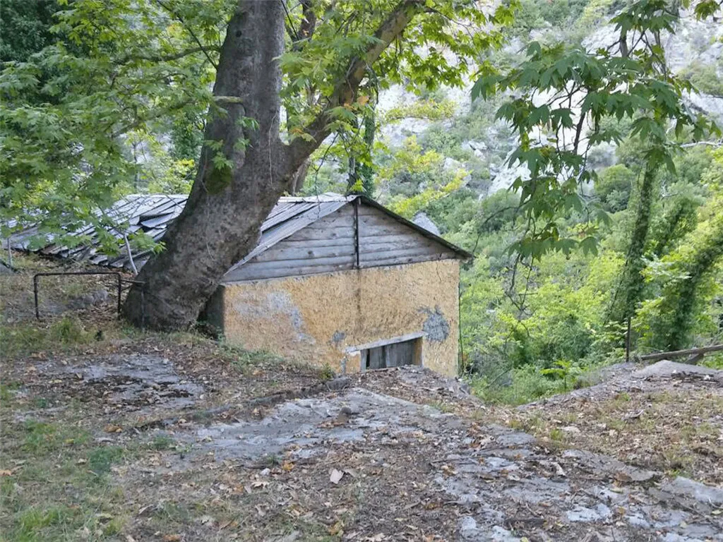 γη προς πώληση 2400 τ.μ Λιτόχωρο Νομός Πιερίας