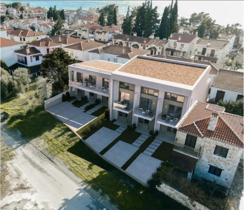 μεζονέτα προς πώληση 120 τ.μ Σιθωνία Χαλκιδική