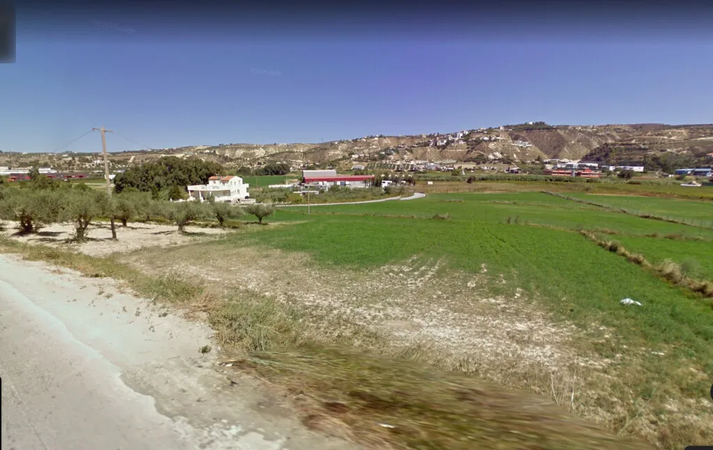 γη προς πώληση 2500 τ.μ Ηράκλειο Κρήτης Νομός Ηρακλείου