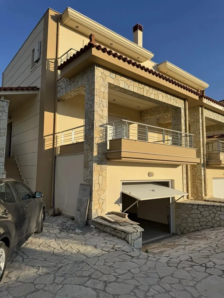 μονοκατοικία προς πώληση 198 τ.μ Νέα Τίρυνθα Αργολίδα