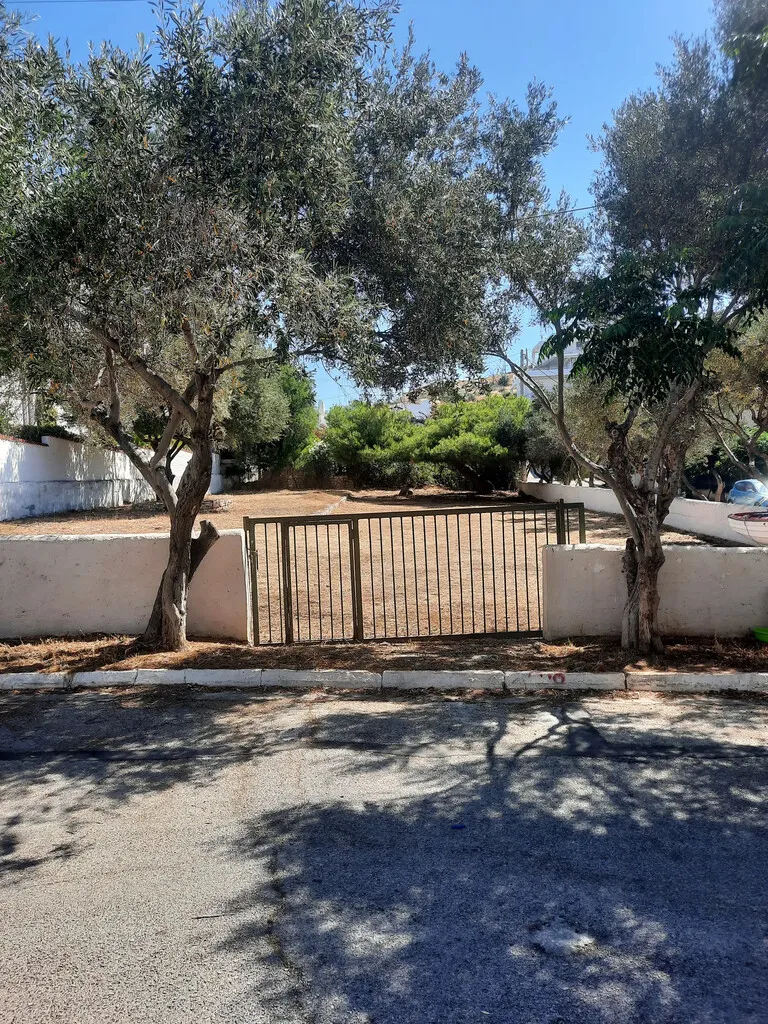 γη προς πώληση 755 τ.μ Σαρωνίδα Υπόλοιπη Αττικής