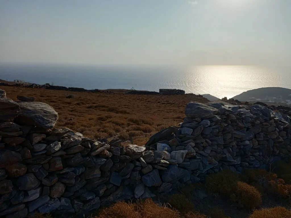 γη προς πώληση 5643 τ.μ Άνδρος Κυκλάδες