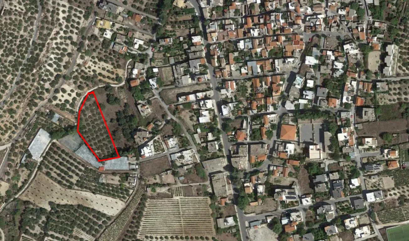 γη προς πώληση 2800 τ.μ Νίκος Καζαντζάκης Νομός Ηρακλείου