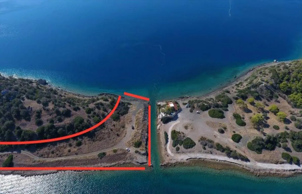 γη προς πώληση 6500 τ.μ Λουτράκι-Περαχώρα Κορινθία