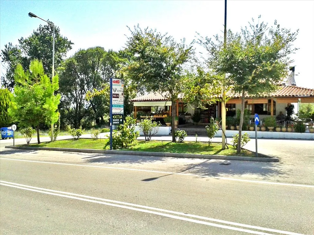 επιχείρηση προς πώληση  τ.μ Λίμνη Εύβοια