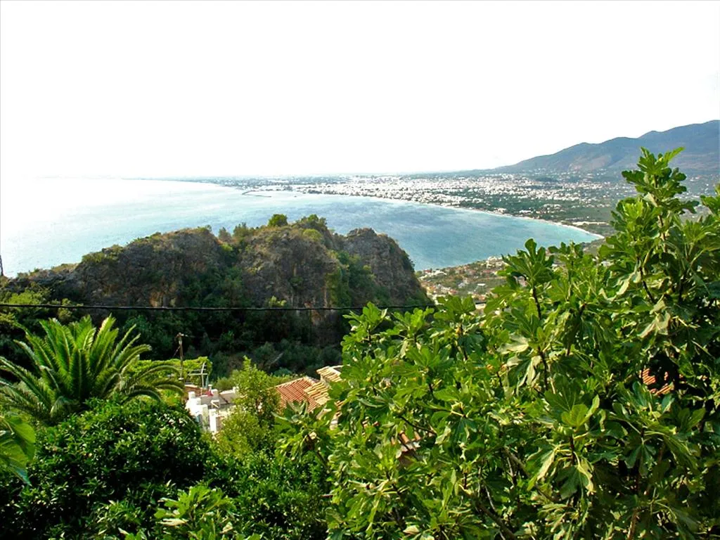 γη προς πώληση 200 τ.μ Καλαμάτα Μεσσηνία