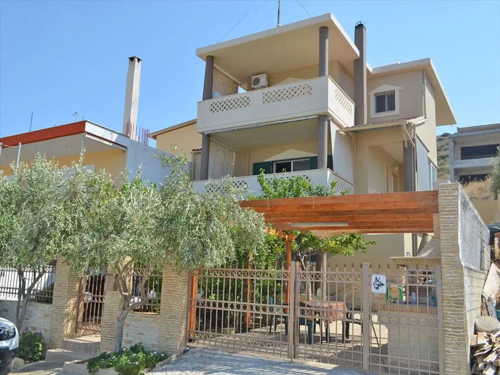 μεζονέτα προς πώληση 200 τ.μ Χαλκίδα Εύβοια