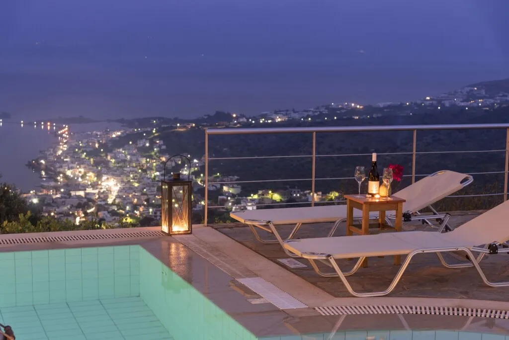 βίλα προς πώληση 230 τ.μ Άγιος Νικόλαος Νομός Λασιθίου