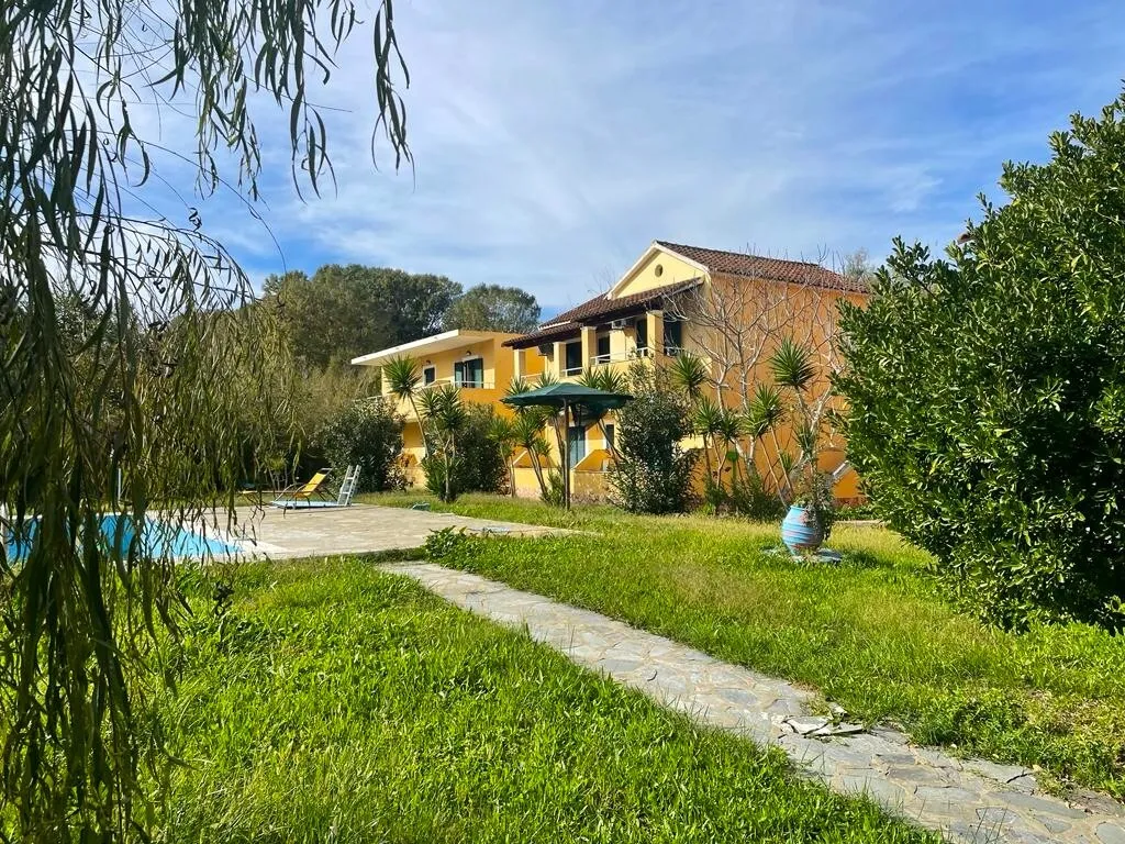 ξενοδοχείο προς πώληση 1226 τ.μ Κέρκυρα Νομός Κέρκυρας