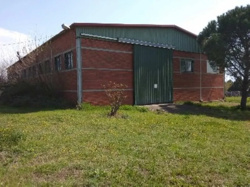 εμπορικό ακίνητο προς πώληση 800 τ.μ Ωραιόκαστρο Προάστια Θεσσαλονίκης