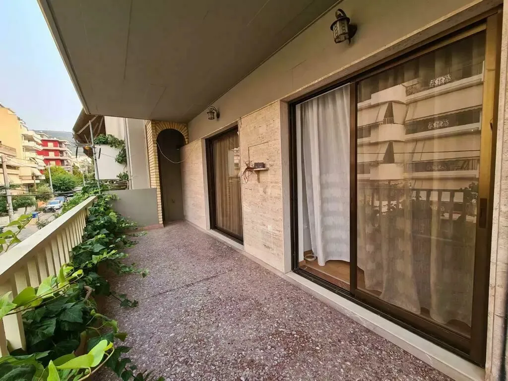 διώροφη κατοικία προς πώληση 160 τ.μ Ζωγράφου Κέντρο Αθήνας