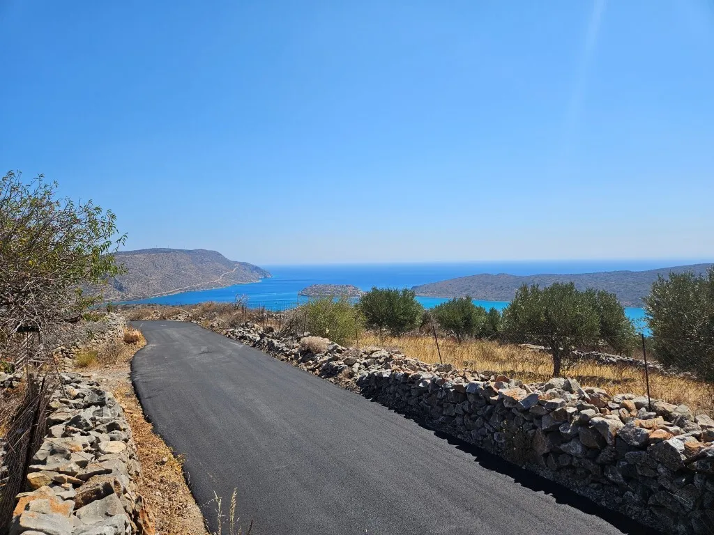 γη προς πώληση 5826 τ.μ Άγιος Νικόλαος Νομός Λασιθίου
