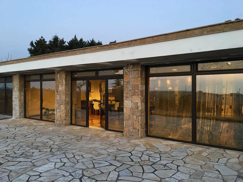 βίλα προς πώληση 365 τ.μ Μηχανιώνα Προάστια Θεσσαλονίκης