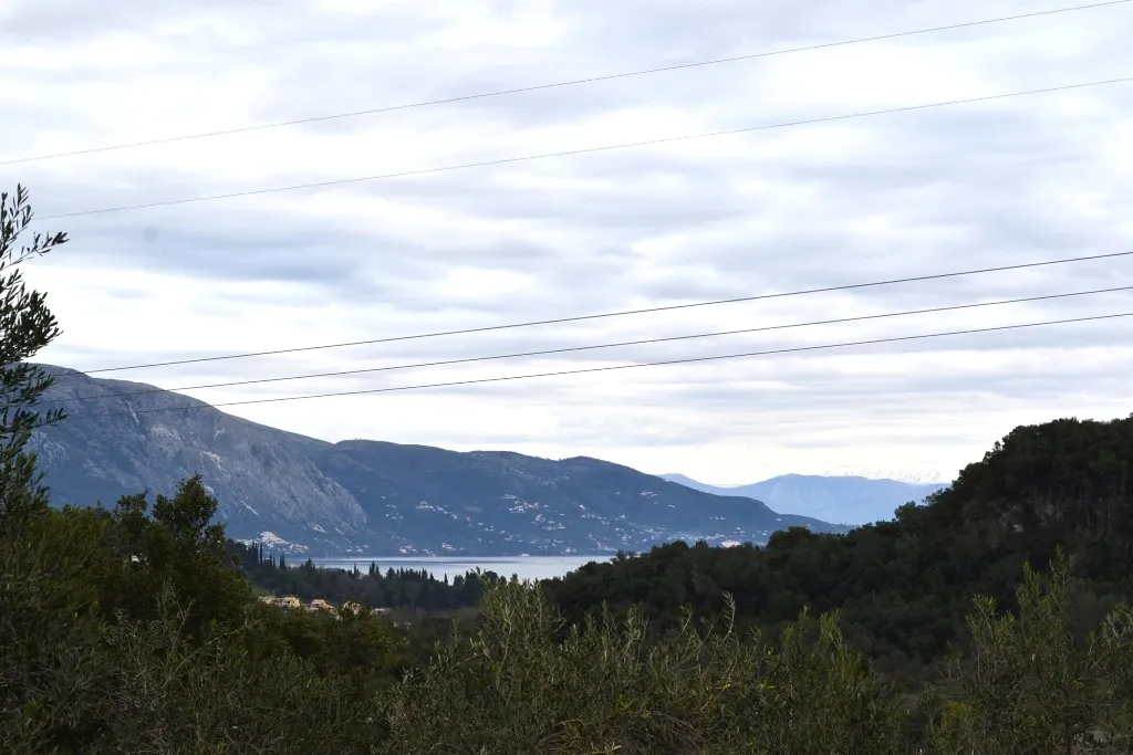 γη προς πώληση 5743 τ.μ Κέρκυρα Νομός Κέρκυρας