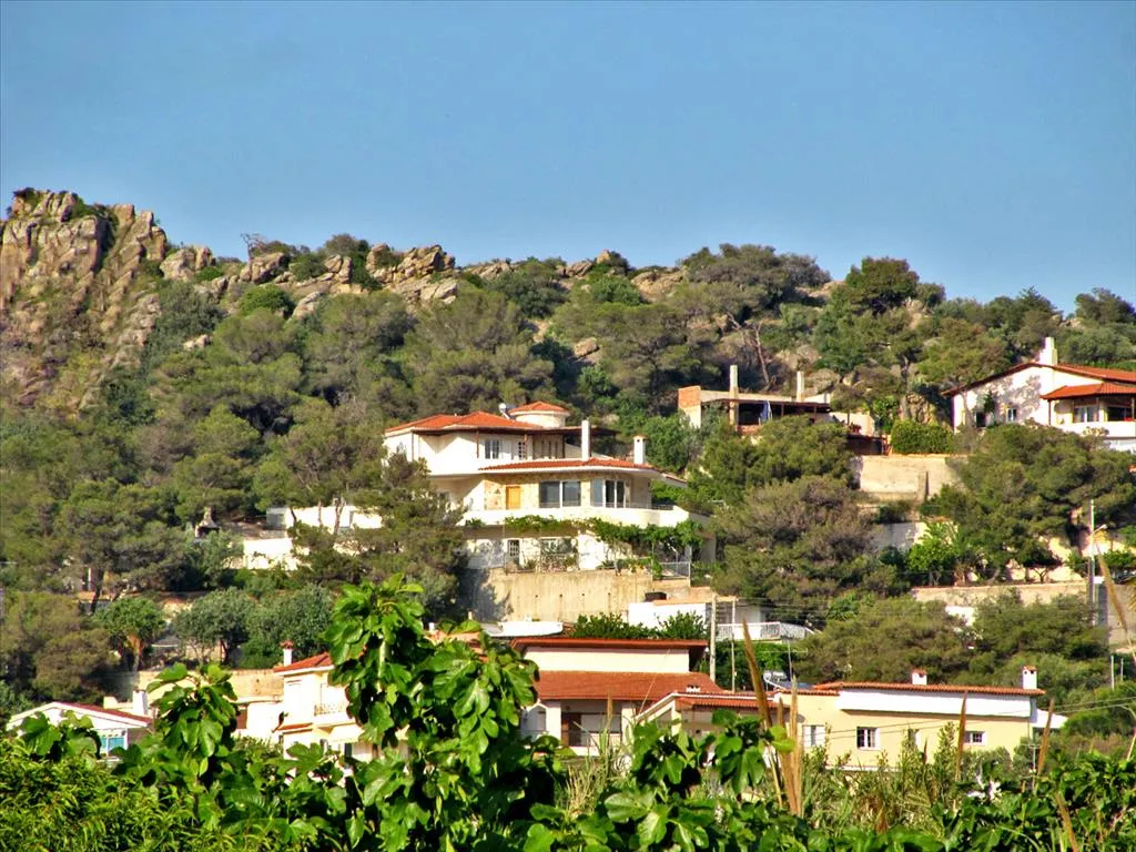 μονοκατοικία προς πώληση 450 τ.μ Καλύβια Θορικού Υπόλοιπη Αττικής