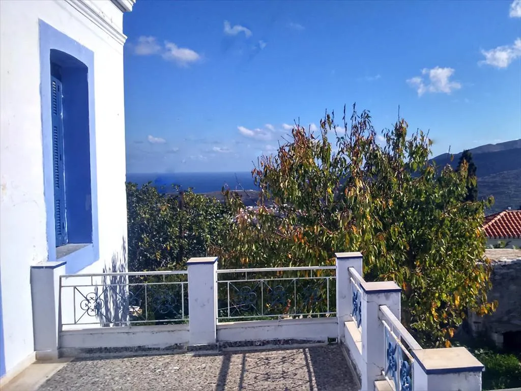 μονοκατοικία προς πώληση 150 τ.μ Άνδρος Κυκλάδες