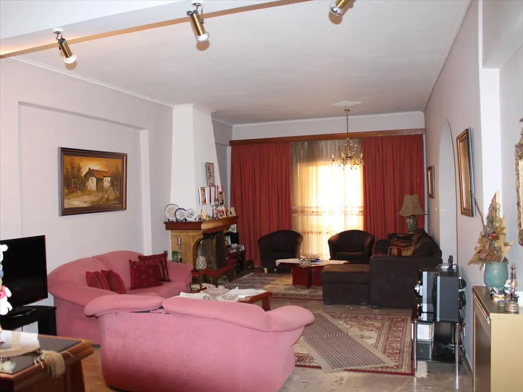 διαμέρισμα προς πώληση 180 τ.μ Πέραμα Προάστια Πειραιά