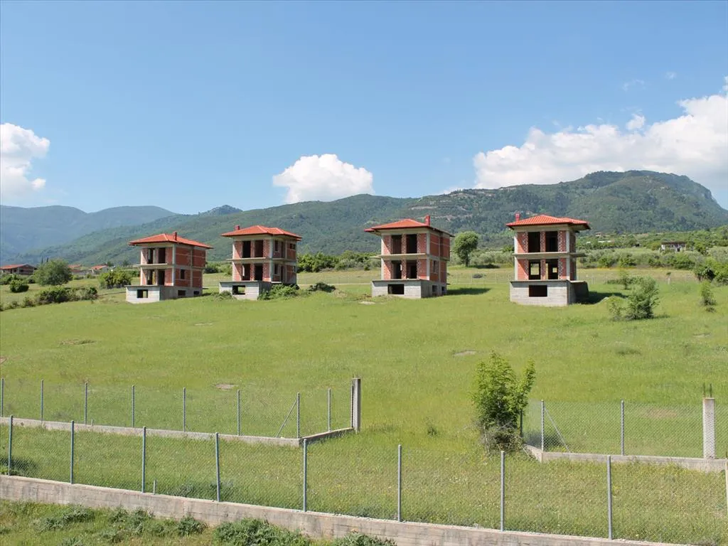 μονοκατοικία προς πώληση 688 τ.μ Δίον Νομός Πιερίας