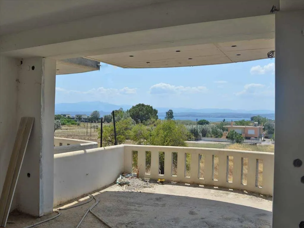 επιχείρηση προς πώληση 270 τ.μ Χαλκίδα Εύβοια