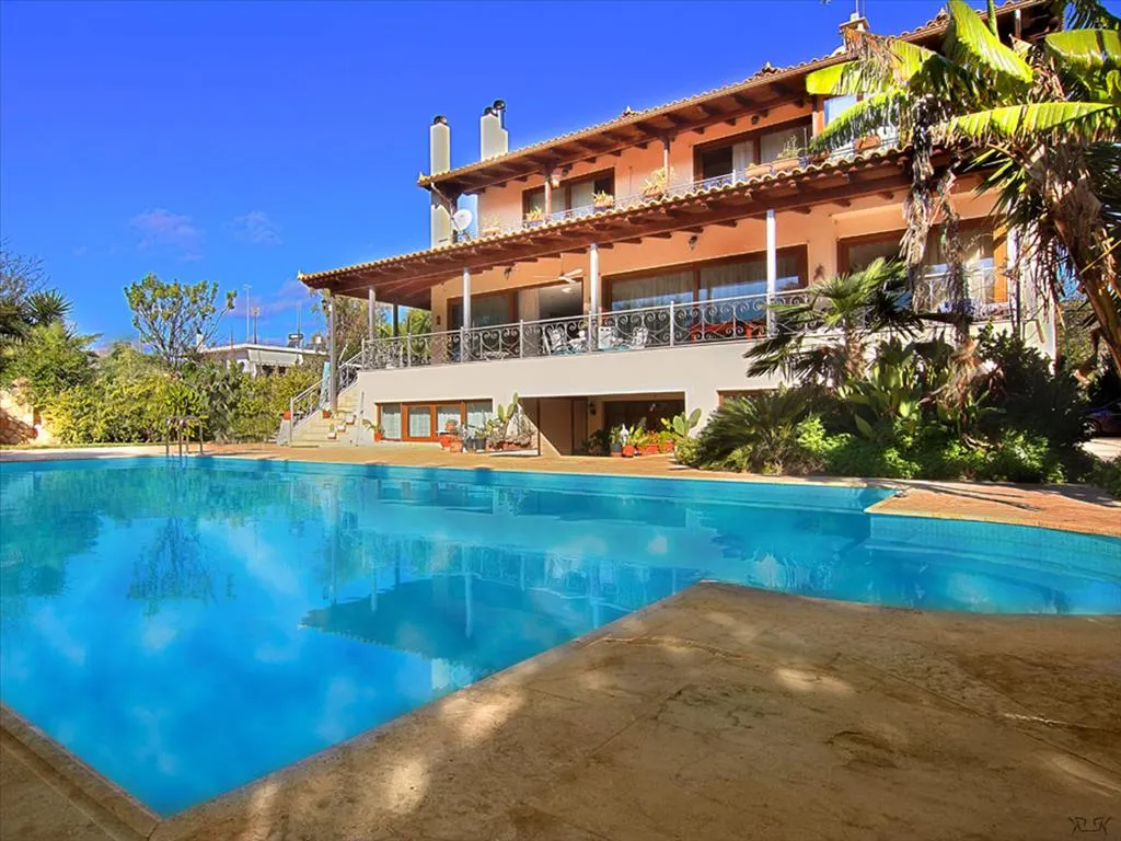 βίλα προς πώληση 350 τ.μ Κορωπί Ανατολικά Αθήνας