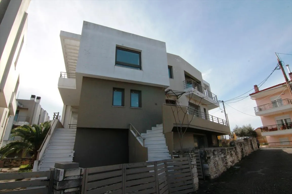 μεζονέτα προς πώληση 240 τ.μ Μίκρα Προάστια Θεσσαλονίκης