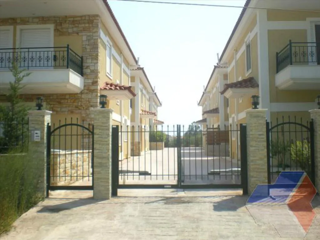 μεζονέτα προς πώληση 122 τ.μ Μαραθώνας Ανατολικά Αθήνας