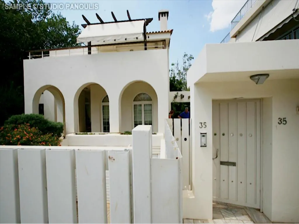 μονοκατοικία προς πώληση 700 τ.μ Γλυφάδα Νότια Αθήνας