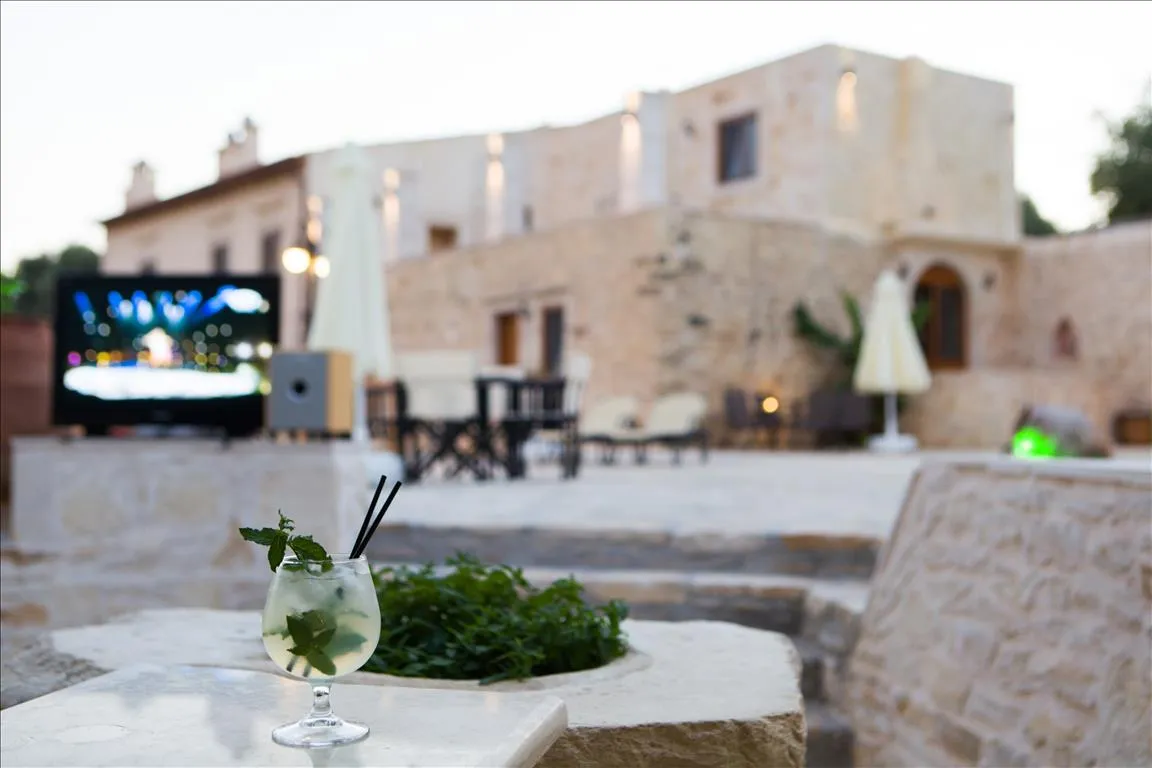 βίλα προς πώληση 400 τ.μ Νικηφόρος Φωκάς Νομός Ρεθύμνου