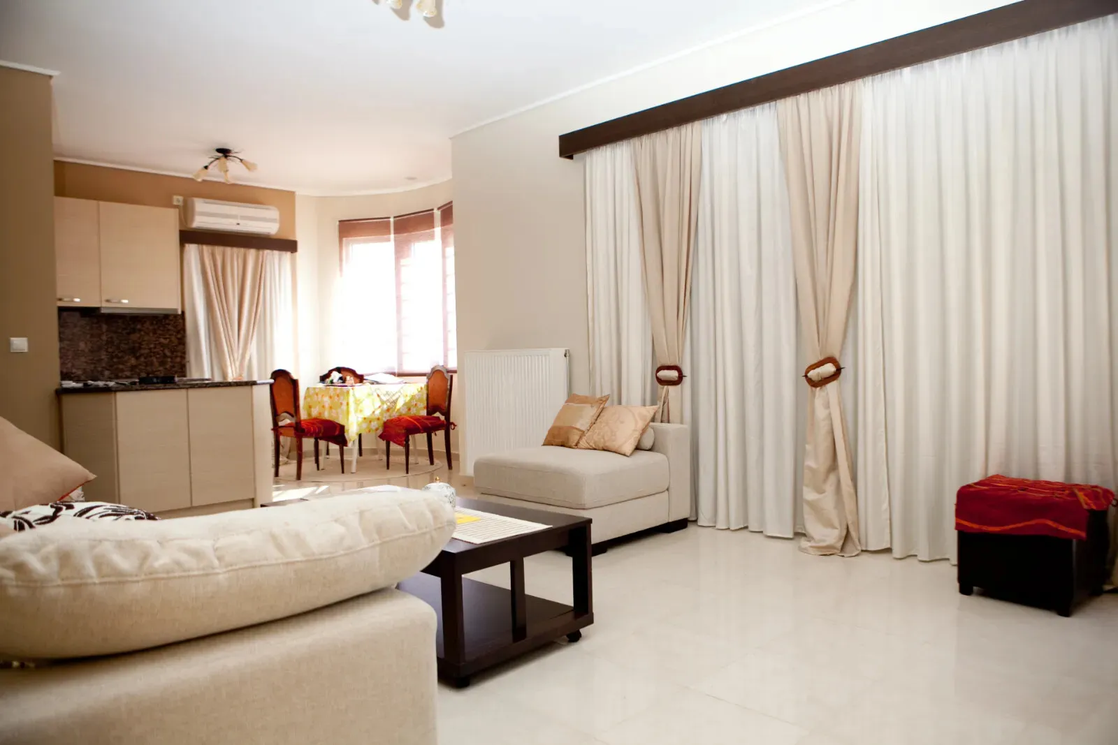 κτίριο προς πώληση 480 τ.μ Ταμίνες Εύβοια