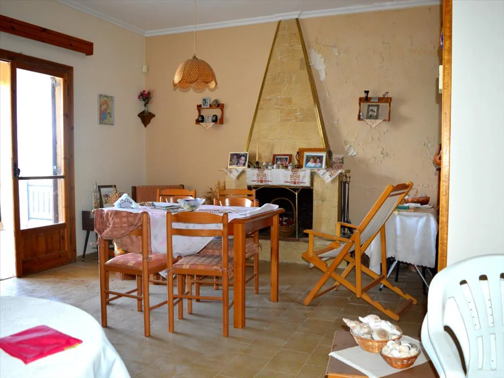 μονοκατοικία προς πώληση 120 τ.μ Αυλίδα Εύβοια