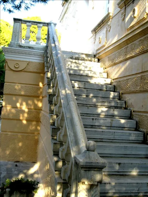 μονοκατοικία προς πώληση 220 τ.μ Σύρος Κυκλάδες