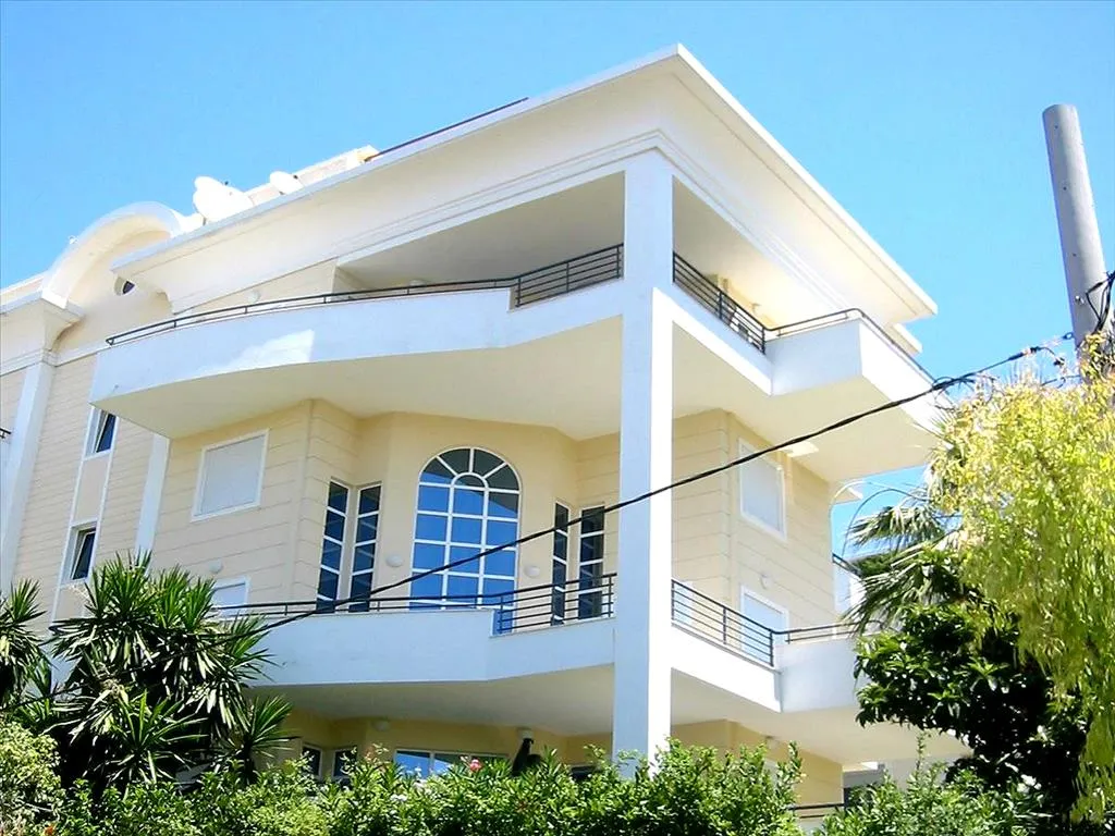 μεζονέτα προς πώληση 232 τ.μ Γλυφάδα Νότια Αθήνας