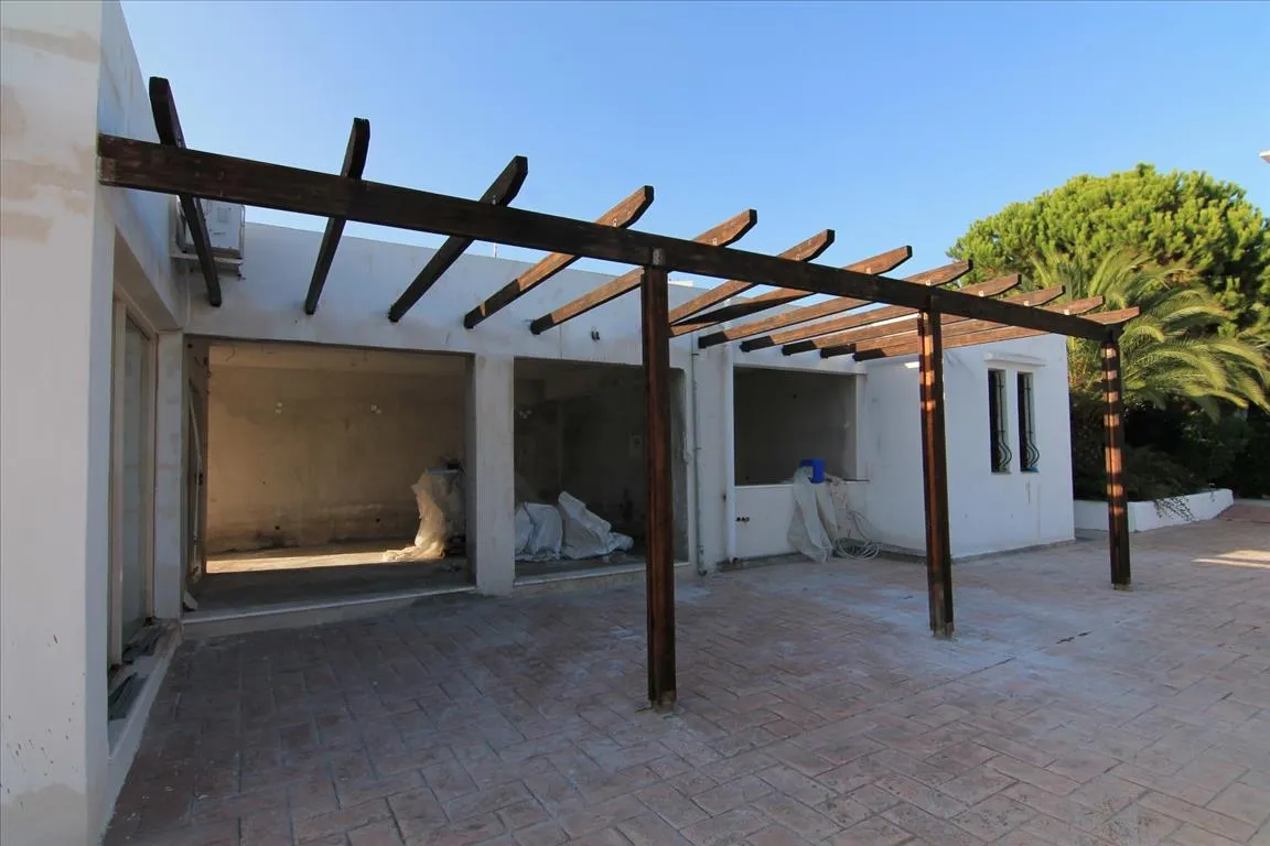 επιχείρηση προς πώληση 182 τ.μ Πολύγυρος Χαλκιδική