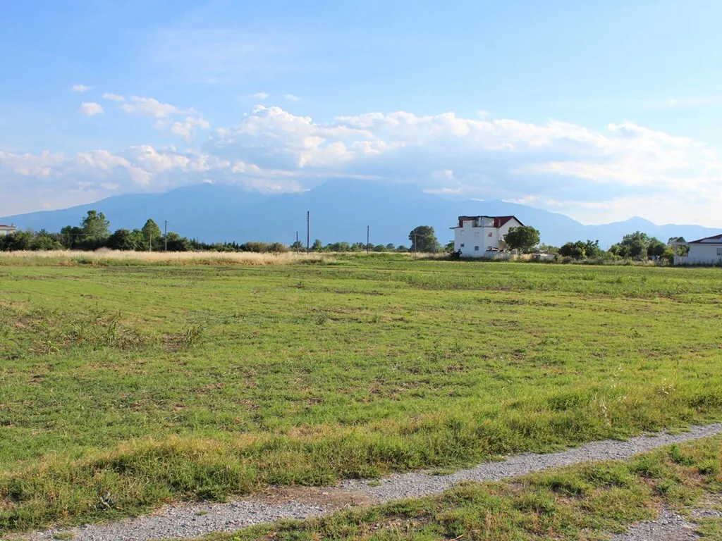 γη προς πώληση 2000 τ.μ Κατερίνη Νομός Πιερίας