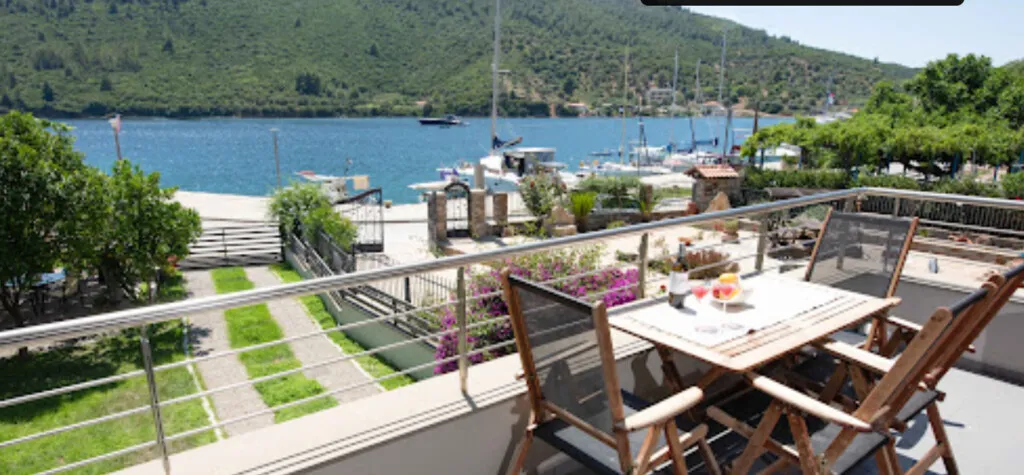 βίλα προς πώληση 255 τ.μ Σιθωνία Χαλκιδική