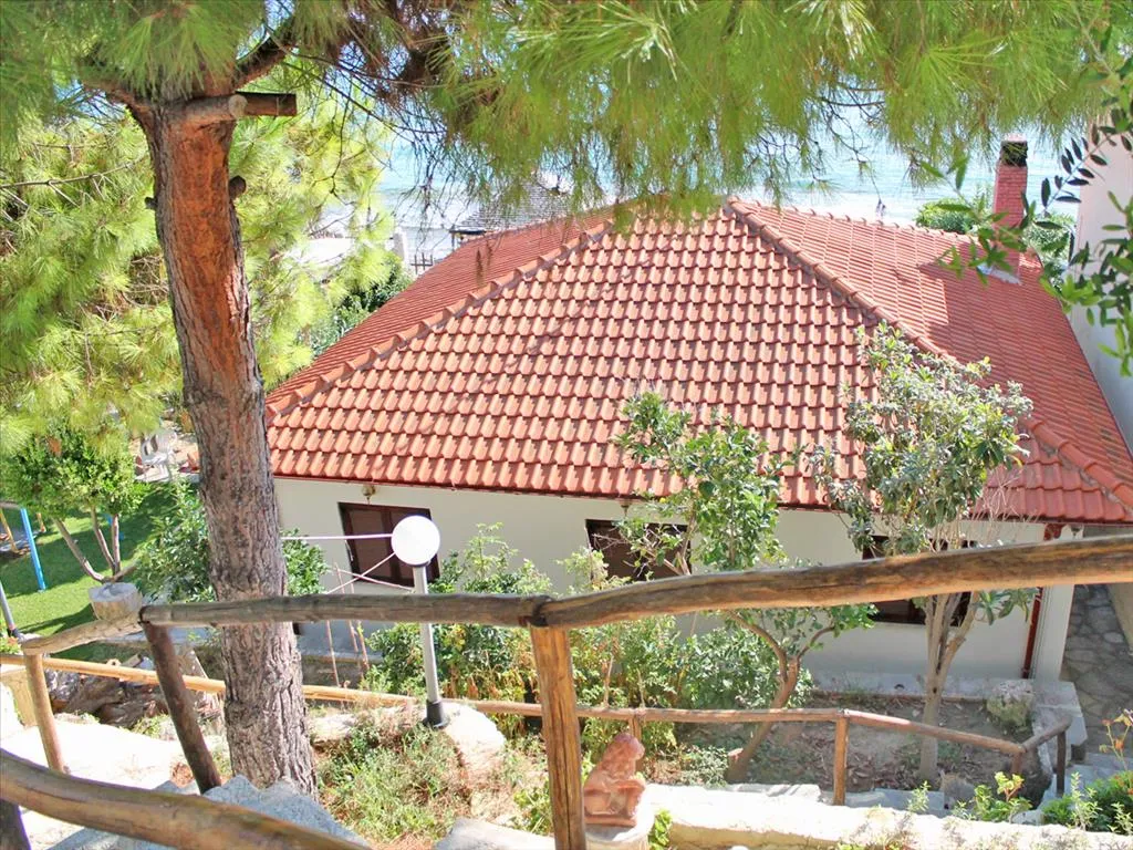 μονοκατοικία προς πώληση 90 τ.μ Κασσάνδρα Χαλκιδική