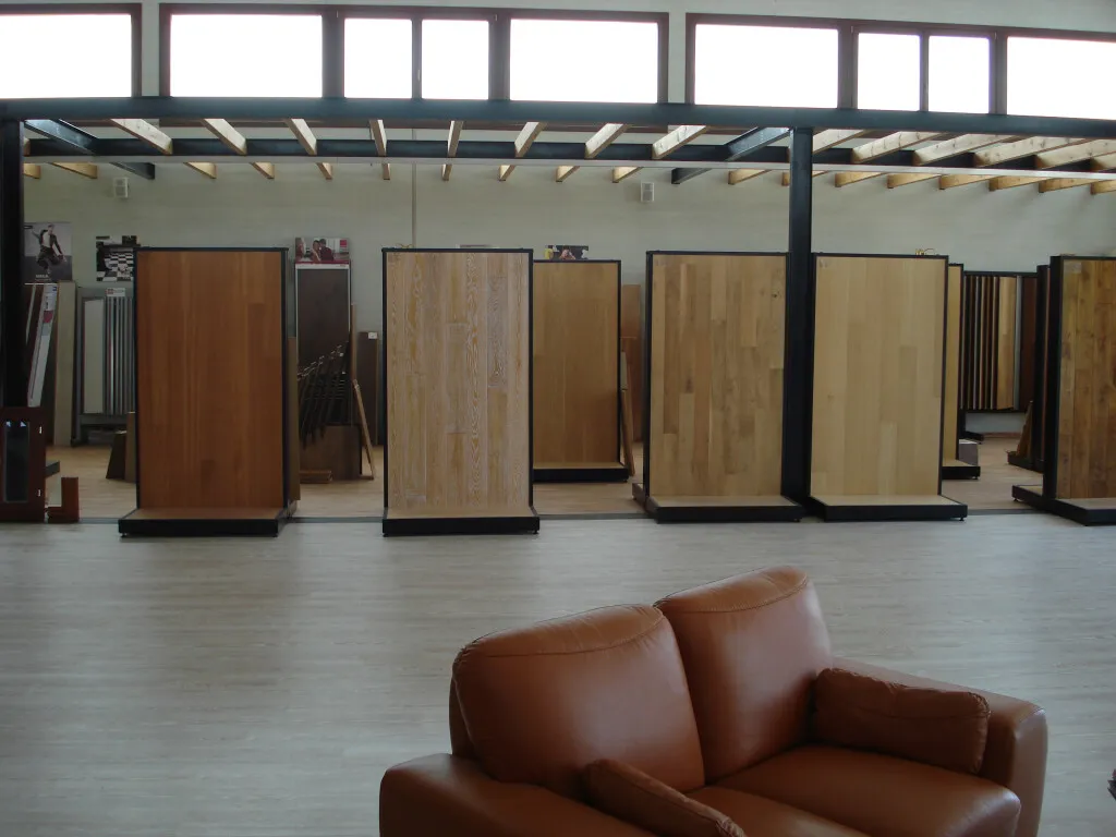 εμπορικό ακίνητο προς πώληση 840 τ.μ Λευκώνας Νομός Σερρών