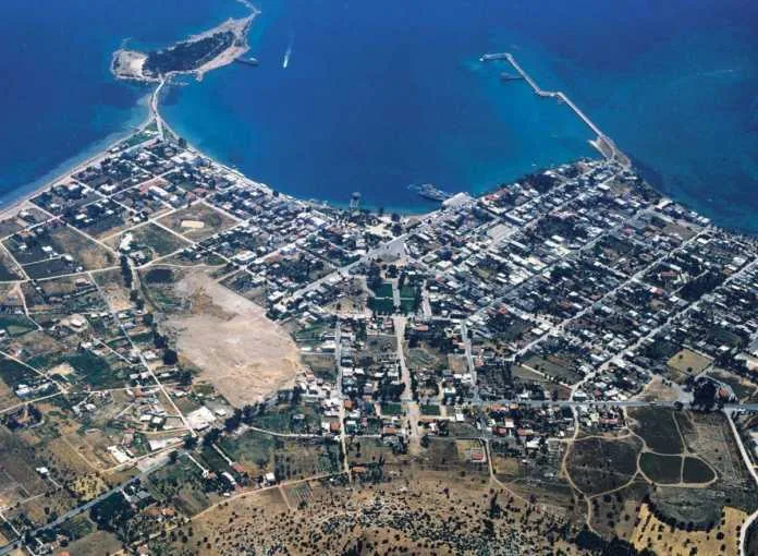 γη προς πώληση 6250 τ.μ Ερέτρια Εύβοια