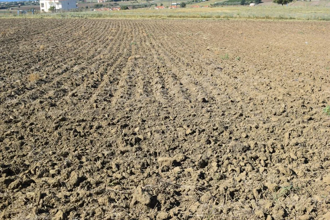 γη προς πώληση 8000 τ.μ Μίκρα Προάστια Θεσσαλονίκης