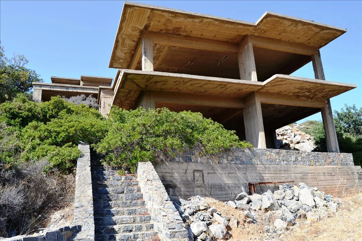 μονοκατοικία προς πώληση 400 τ.μ Άγιος Νικόλαος Νομός Λασιθίου