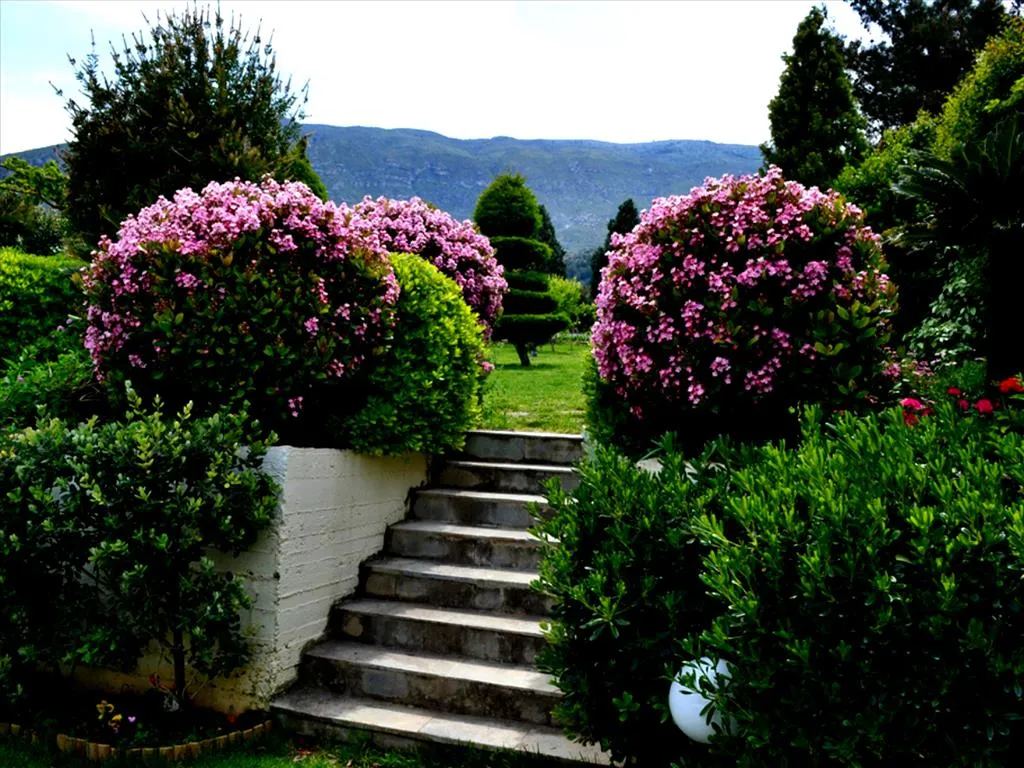 μονοκατοικία προς πώληση 180 τ.μ Ξυλόκαστρο Κορινθία